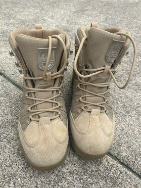 Free Soldier Boots